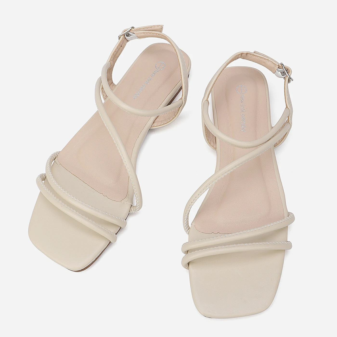 סנדל שטוח אופווייט 41