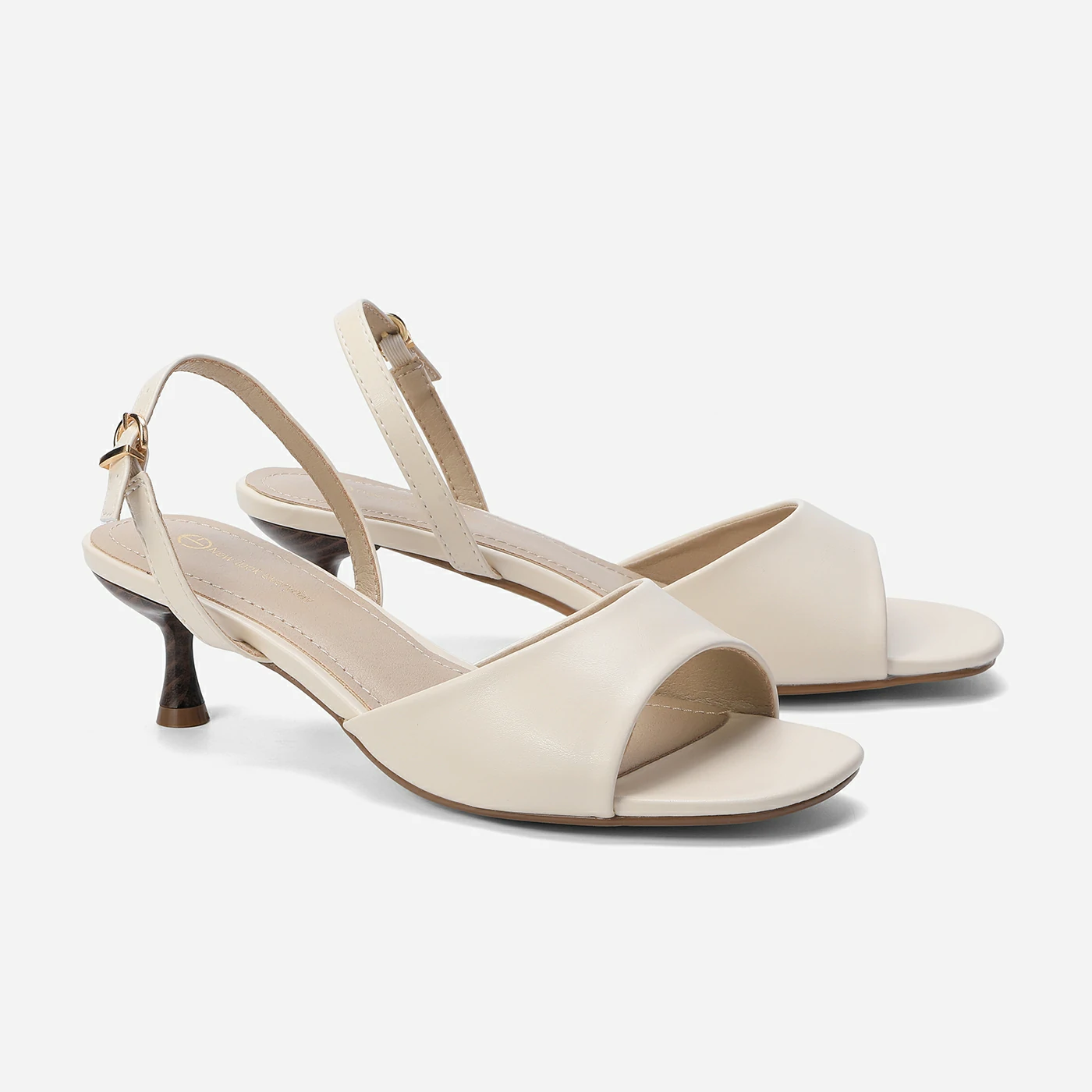 סנדל עקב בז 36