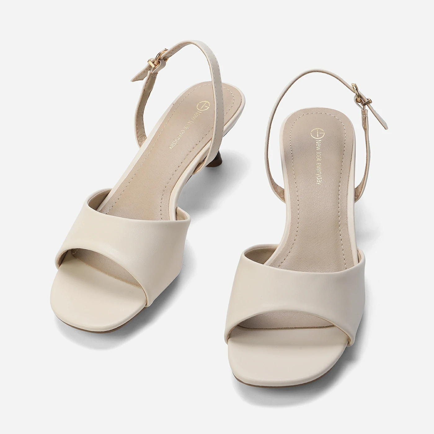 סנדל עקב בז 36