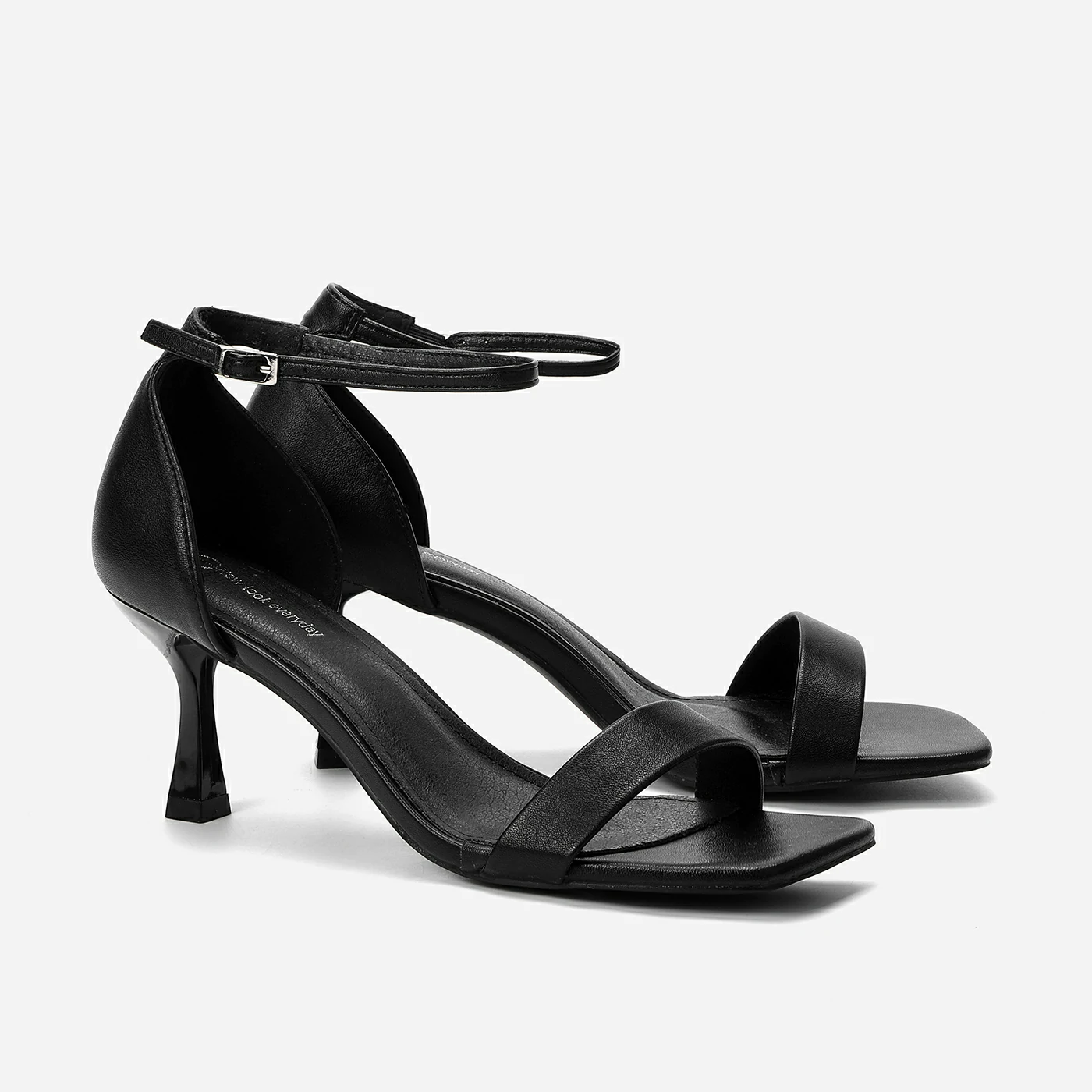 סנדל עקב שחור 39