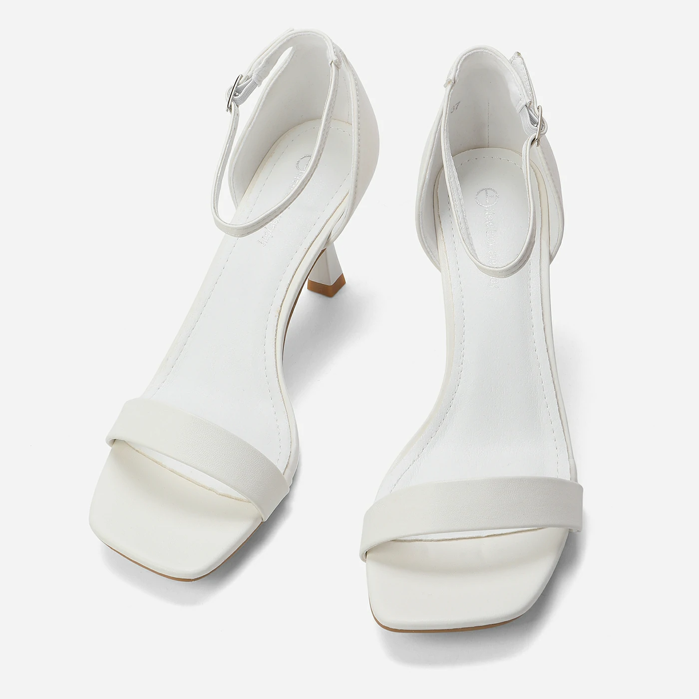 סנדל עקב לבן 39