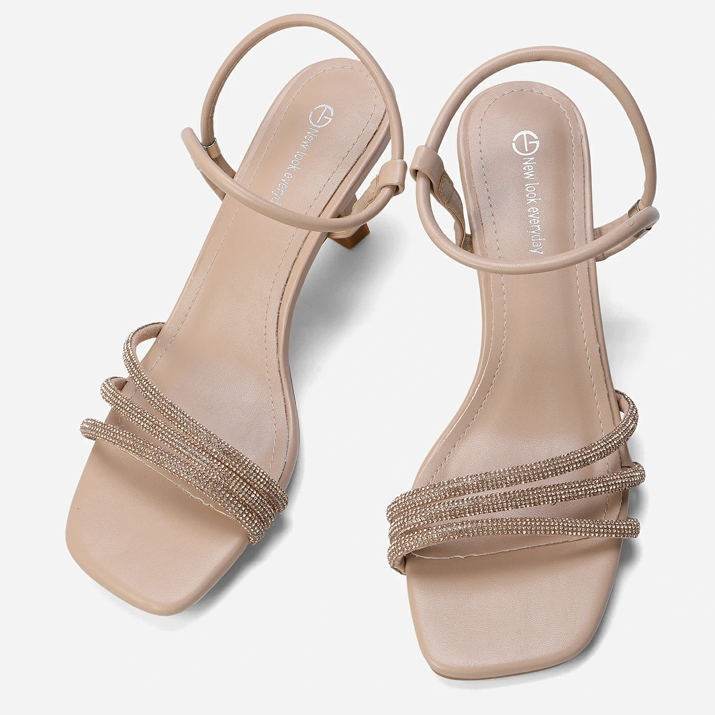 סנדל עקב גוף 37