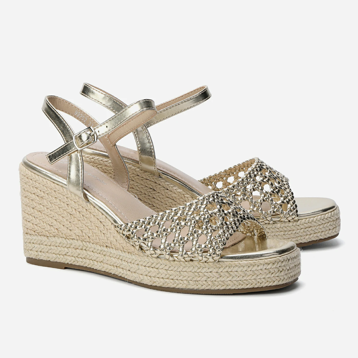 סנדל פלטפורמה זהב 38