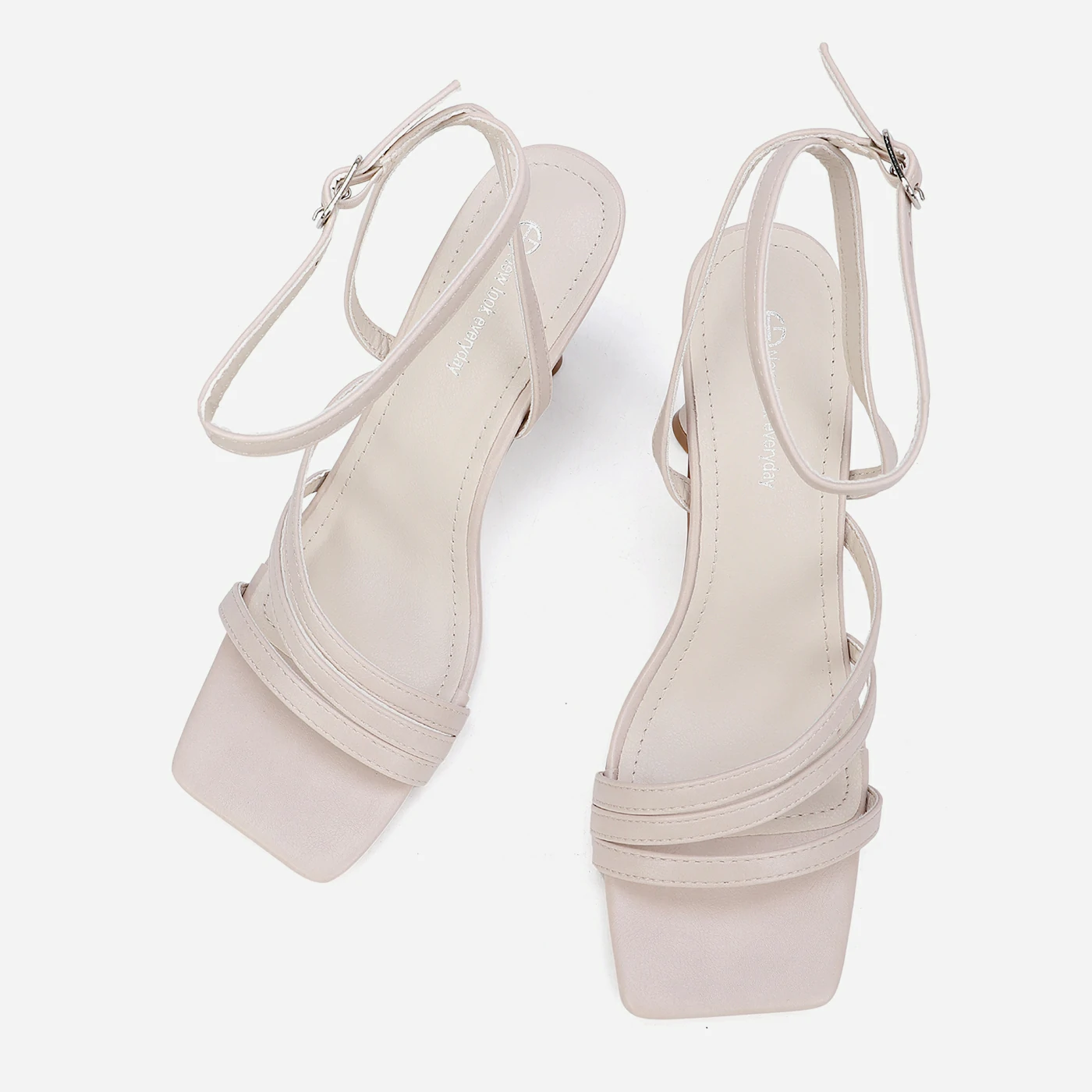 סנדל עקב אופווייט 37