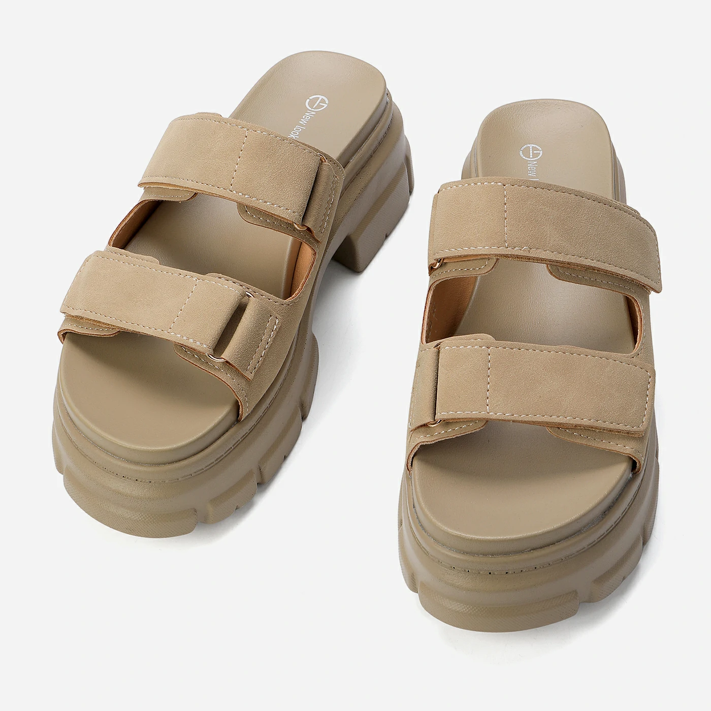 כפכף פלטפורמה בז 40