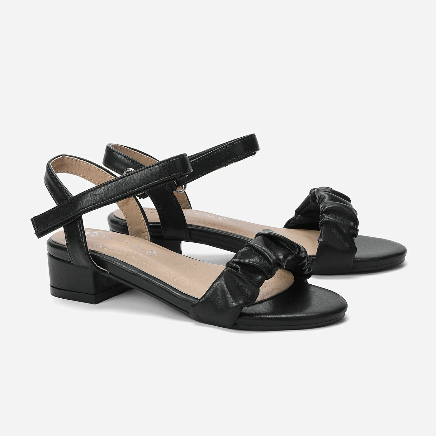 סנדל שחור 33