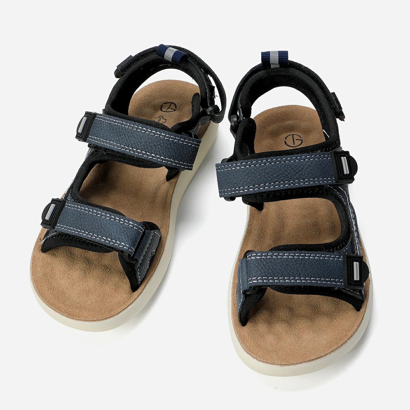 סנדל נייבי 28