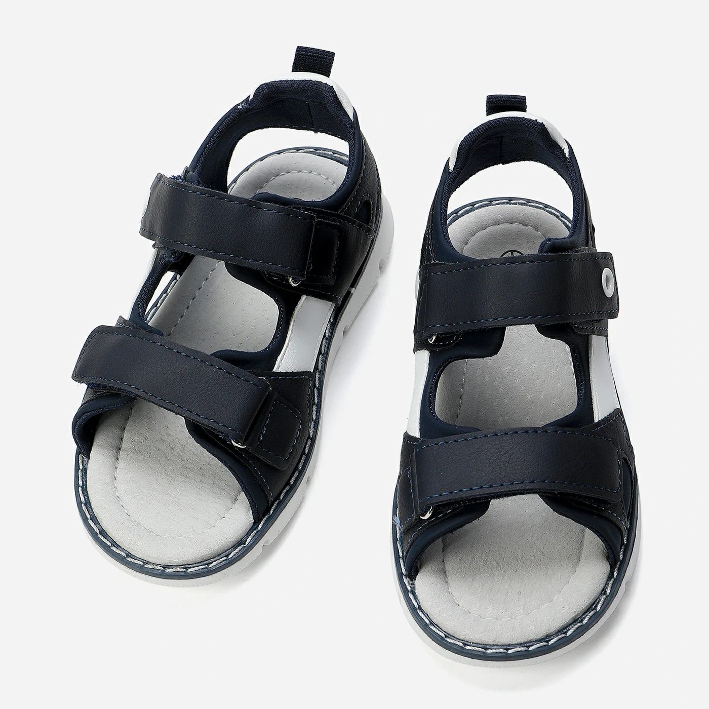 סנדל נייבי 28